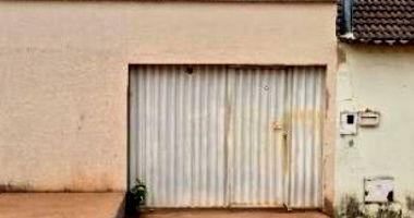 Casa com 2 Quartos em Santo Antônio do Descoberto/GO