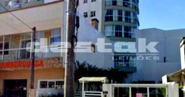 Apartamento amplo com 4 dormitórios e 3 banheiros em Osório/RS