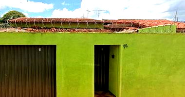 Casa com 4 quartos e 3 banheiros em Monte Carmelo/MG - Oportunidade única!