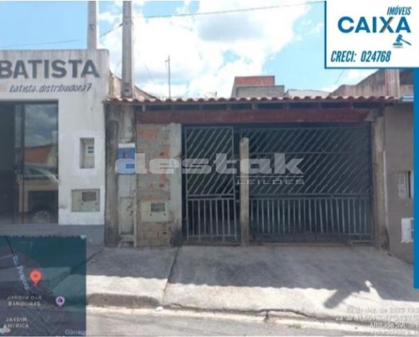Casa com 2 quartos e 50m² em Salto de Pirapora - SP