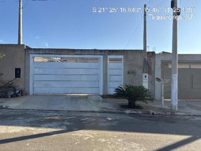 Casa com 2 Quartos e 1 Vaga em Taquaritinga/SP