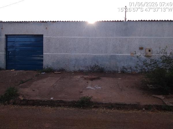 Casa com 3 quartos, 339,95m² de área total em Planaltina/GO