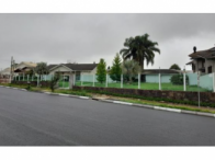 Casa com 335,40m² e terreno de 1.385,43m² em Lages/SC