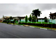 Casa com 335,40m² e terreno de 1.385,43m² em Lages/SC