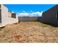 Terreno de 304,49m² em loteamento Real Sul