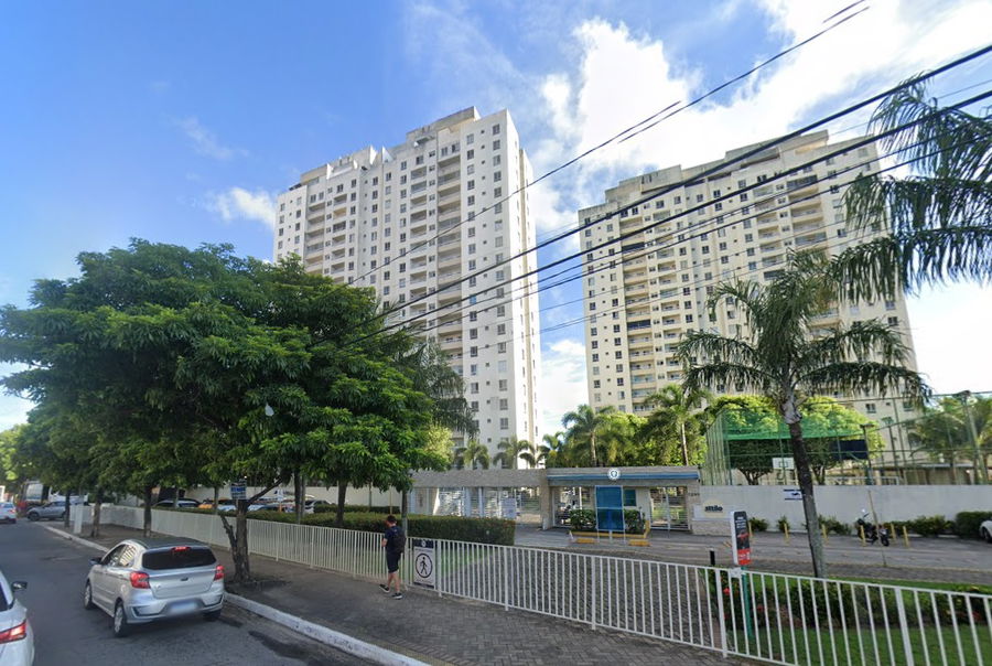 Apartamento 77.7m² com vaga, ocupado, 1 torre, 703