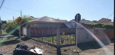Terreno de 120m², sem benfeitorias, em esquina