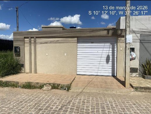 Casa com 2 quartos, 2 banheiros e 1 vaga em Nossa Senhora da Glória/SE