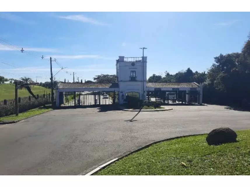 Casa em Leilão com 4 Quartos e 2 Banheiros em Viamão/RS