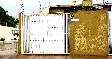 Casa com 82,70 m² de área privativa e 180 m² de terreno