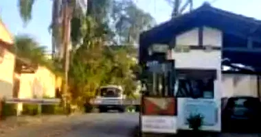 Casa ampla com 434,8m² construída e terreno de 2030m², ocupada