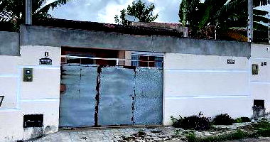 Casa com 2 quartos, 1 banheiro, 58,41m² privativos, desocupada