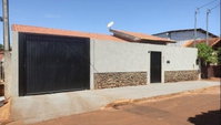 Casa padrão com 4 quartos, 3 banheiros e 1 vaga em Maracaju