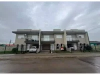 Casa com 160m² construídos, 450m² de terreno, ocupada