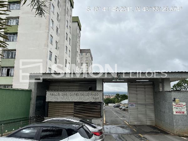 Apartamento com 2 quartos em Montes Claros/MG