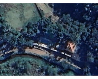 Casa com 180m² em terreno de 2.300m², 3 quartos, desocupada