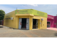 Casa comercial com 2 salas e terreno amplo em Nova Ubiratã/MT