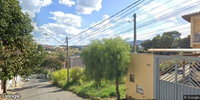 Casa de dois andares com terreno em Extrema/MG