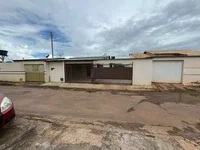 Casa com 196m² de área construída em Formosa/GO