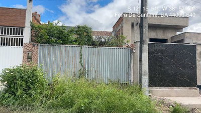 Casa 2 quartos, 1 vaga e 59 m², desocupação não informada