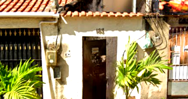 Casa em São Gonçalo/RJ com 4 quartos e 2 banheiros