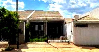 Casa em Condomínio com 2 Quartos e 75m² em Sarandi