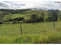 Sítio com 21,72 ha, casa e galpão em Guairacá - Matelândia/PR