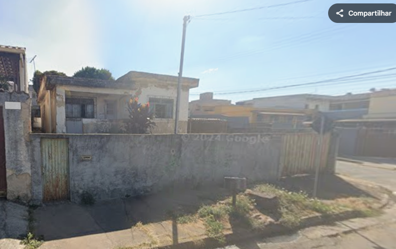 Fração Ideal de 12,5% de Terreno com Casa em Contagem