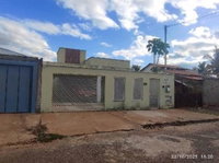 Casa ocupada com 3 quartos, 2 banheiros e 90,8 m²
