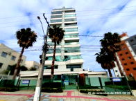 Apartamento com 4 Quartos e Hobby Box em Florianópolis