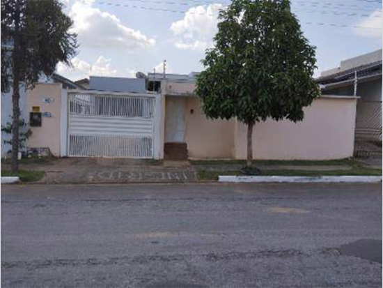 Casa Ocupada em Lucas do Rio Verde - MT