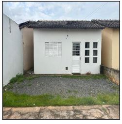 Casa com 2 quartos, 1 banheiro, 2 vagas e 47.6m² construída