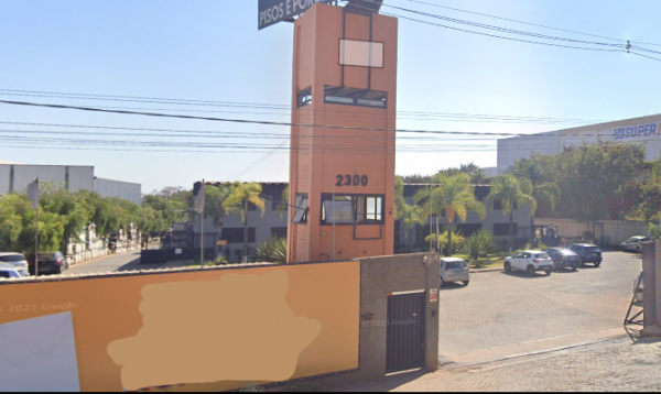 Área com Galpão em Contagem/MG - 10.000m² na BR 040