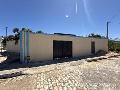 Casa com 2 Quartos e Varanda em Mossoró/RN