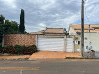 Casa Ocupada com 3 Quartos em Firminópolis, GO