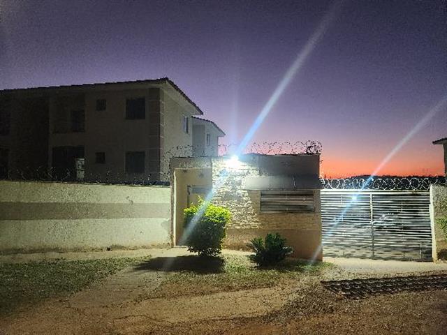 Apartamento com 2 quartos em Esmeraldas