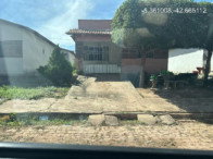 Casa com 2 quartos, 62,7m², 1 vaga, ocupada