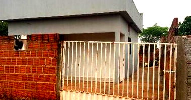 Casa com 79,59m² construídos em Paranaíba/MS