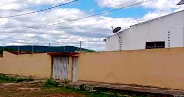 Casa com 4 quartos e 3 vagas em Tacaimbó, PE