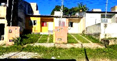 Casa com 2 quartos, 1 banheiro, 59m² construída, desocupada