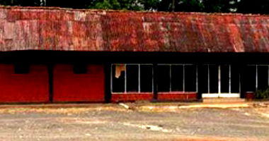 Terreno de 3.000m² com benfeitorias na BR 277