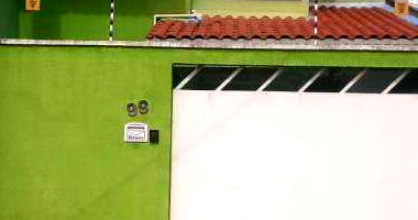 Casa com 3 quartos, 2 banheiros e 184 m² construída, ocupada
