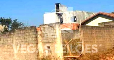 Terreno amplo com 1578m² em Jarinu, 100% penhorado