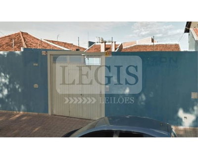 Casa residencial de 192,03m² em terreno de 396m²