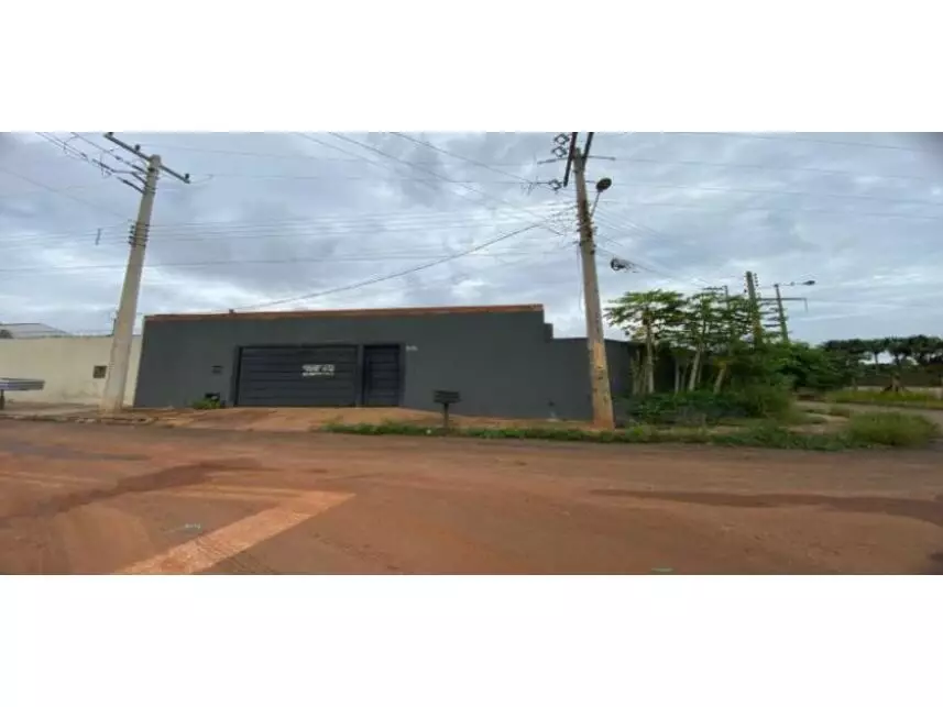 Casa com 3 quartos, 129,28m² construída, ocupada