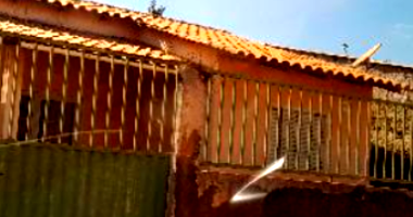 Casa em Águas Lindas de Goiás com 74m²