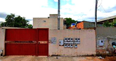 Casa aconchegante com 2 quartos e 69.71 m² construídos