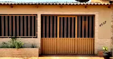 Casa Ocupada com 159,94m² de Terreno em Floresta