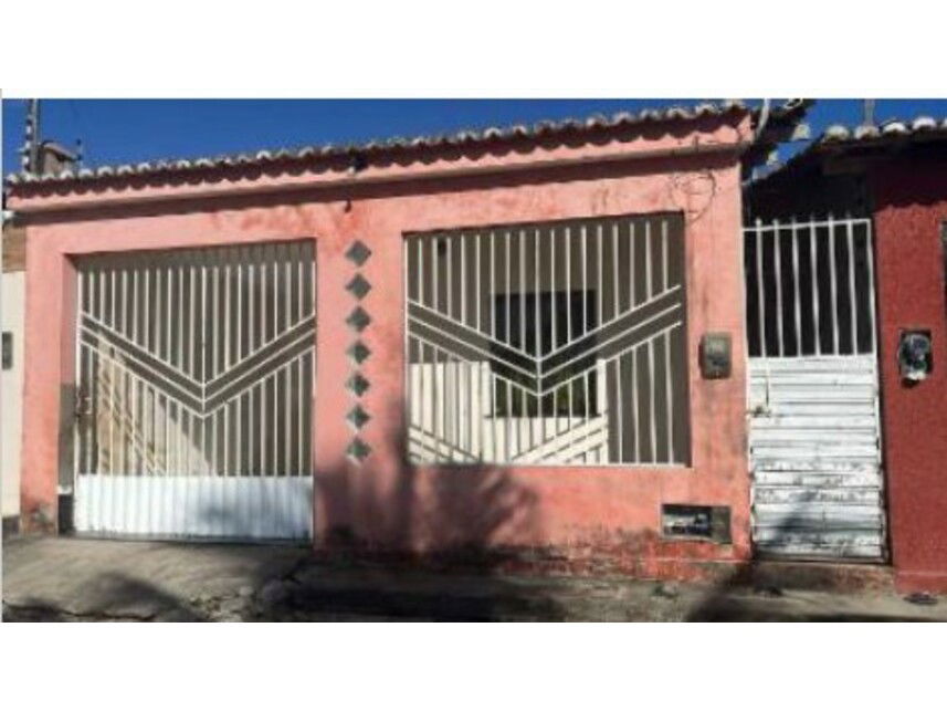 Casa Ocupada no Centro de Cristinápolis com 69,97m²