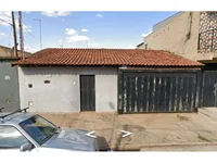 Casa ocupada com 3 quartos e 128,62m² construídos